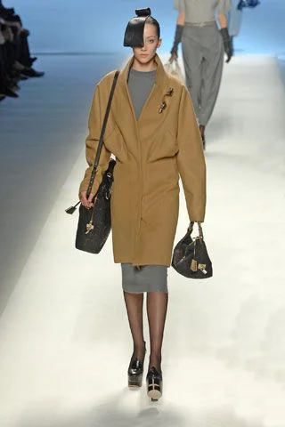 Look 3